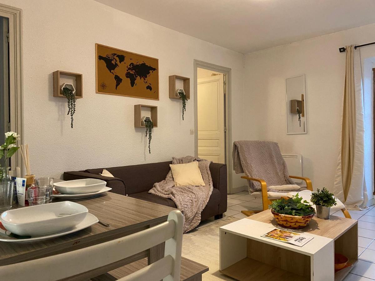 Ferienwohnung Au Pied De La Cite, T3 Au Calme Carcassonne Exterior foto
